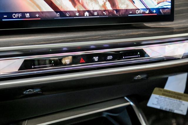 new 2025 BMW 760 car, priced at $151,280