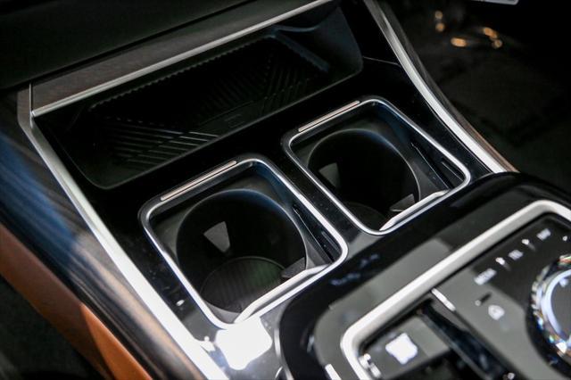 new 2025 BMW 760 car, priced at $151,280