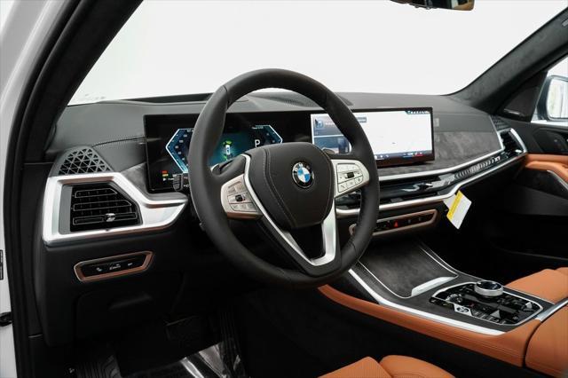 new 2025 BMW X7 car, priced at $96,250