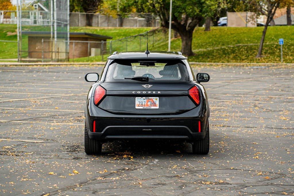 used 2025 MINI Hardtop car, priced at $33,980