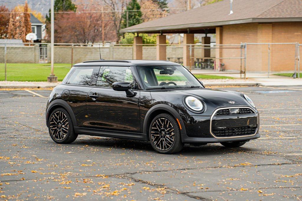 used 2025 MINI Hardtop car, priced at $33,980