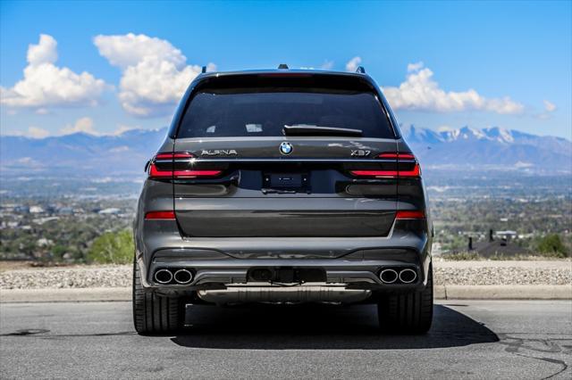 new 2025 BMW X7 car, priced at $160,145