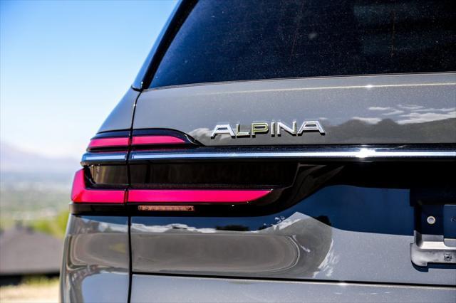 new 2025 BMW X7 car, priced at $160,145