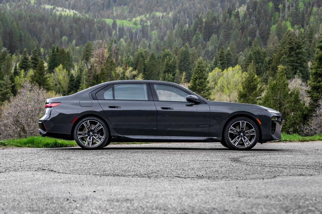 new 2025 BMW 760 car, priced at $144,235