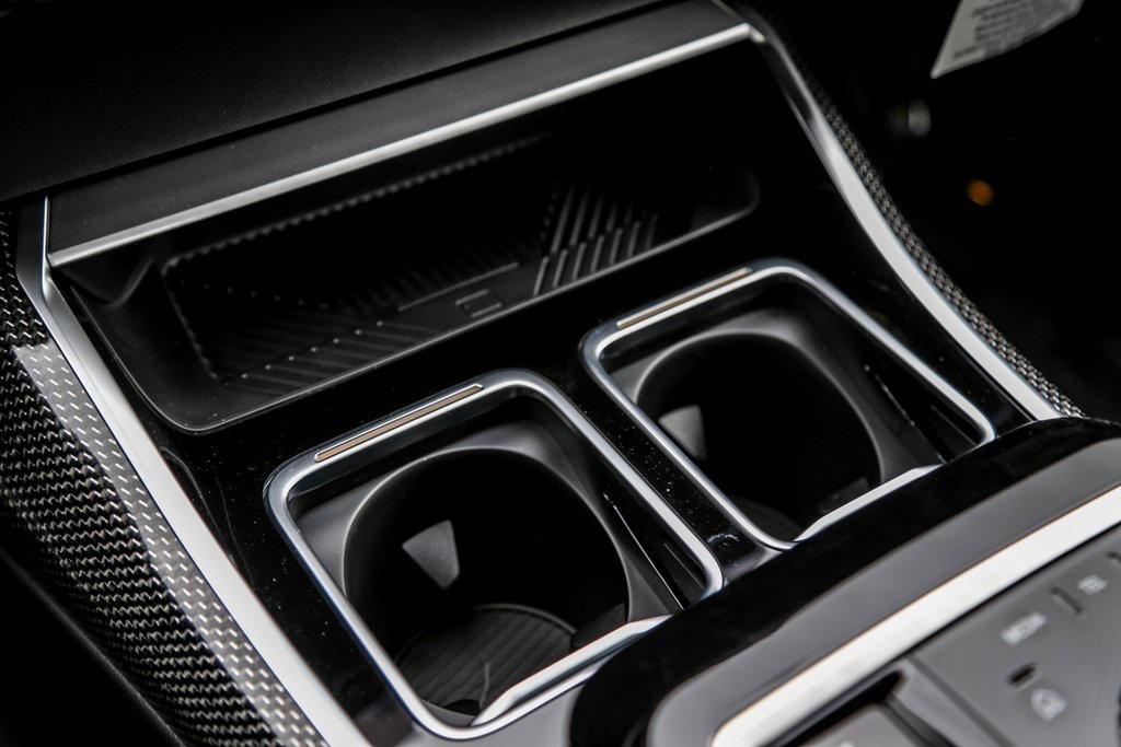 new 2025 BMW 760 car, priced at $144,235