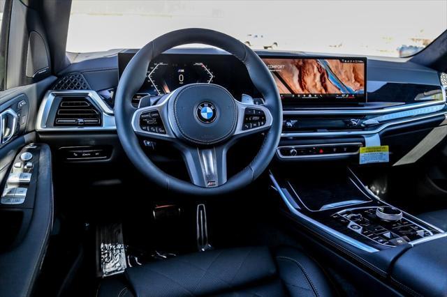 new 2025 BMW X7 car, priced at $99,050