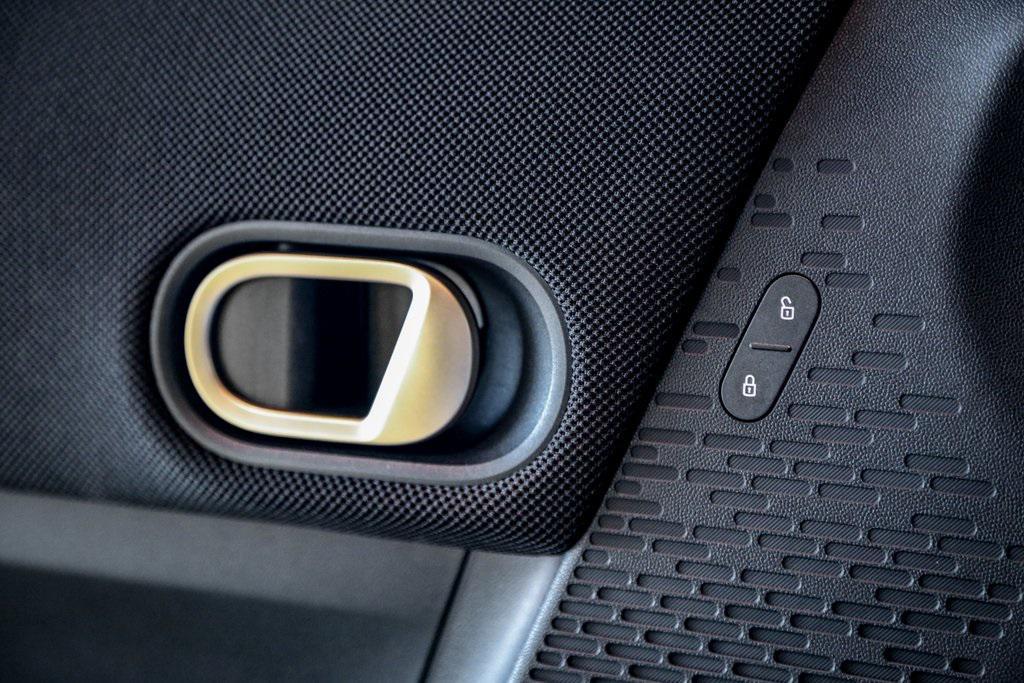 new 2025 MINI Hardtop car, priced at $41,510