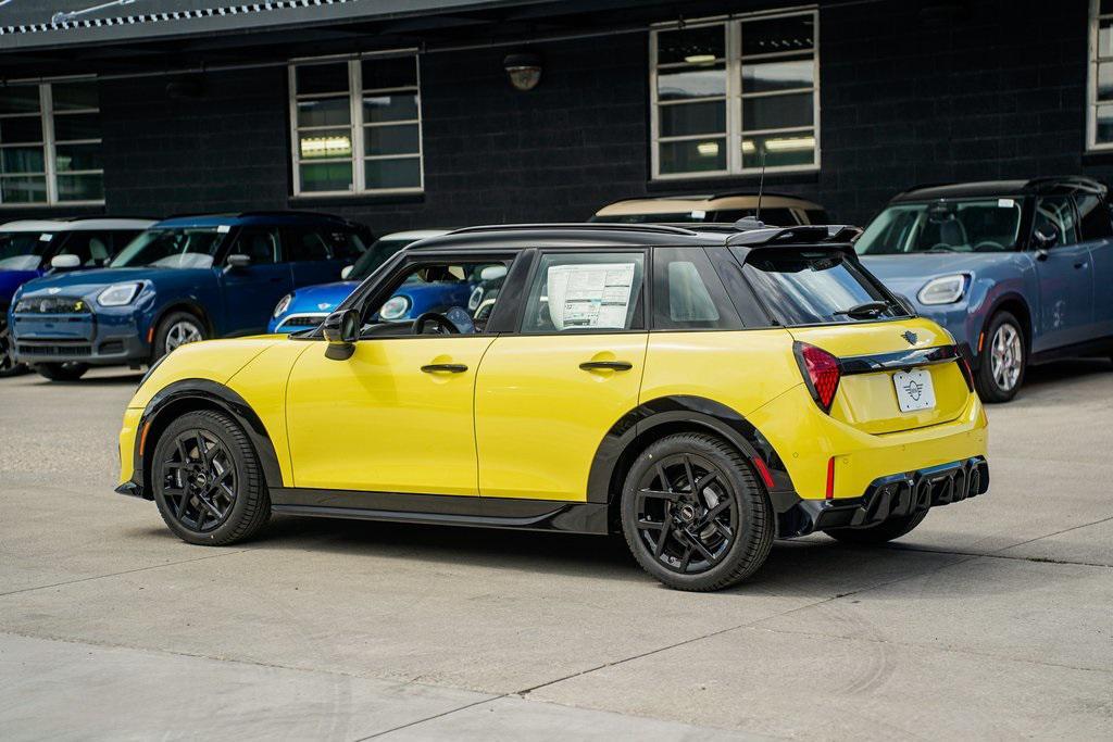 new 2025 MINI Hardtop car, priced at $41,510