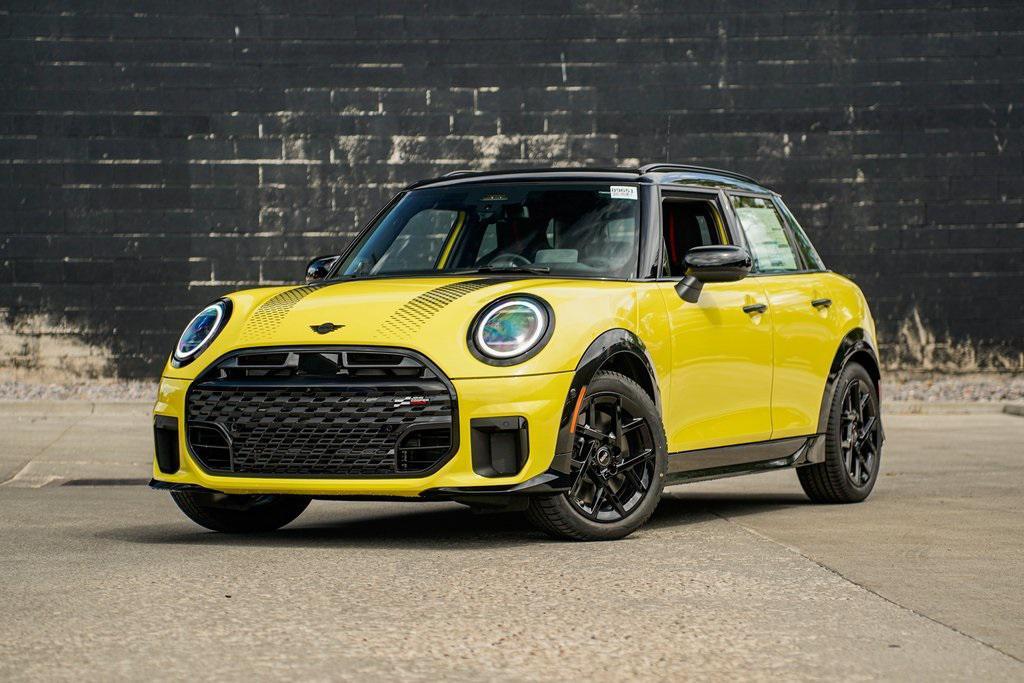 new 2025 MINI Hardtop car, priced at $41,510