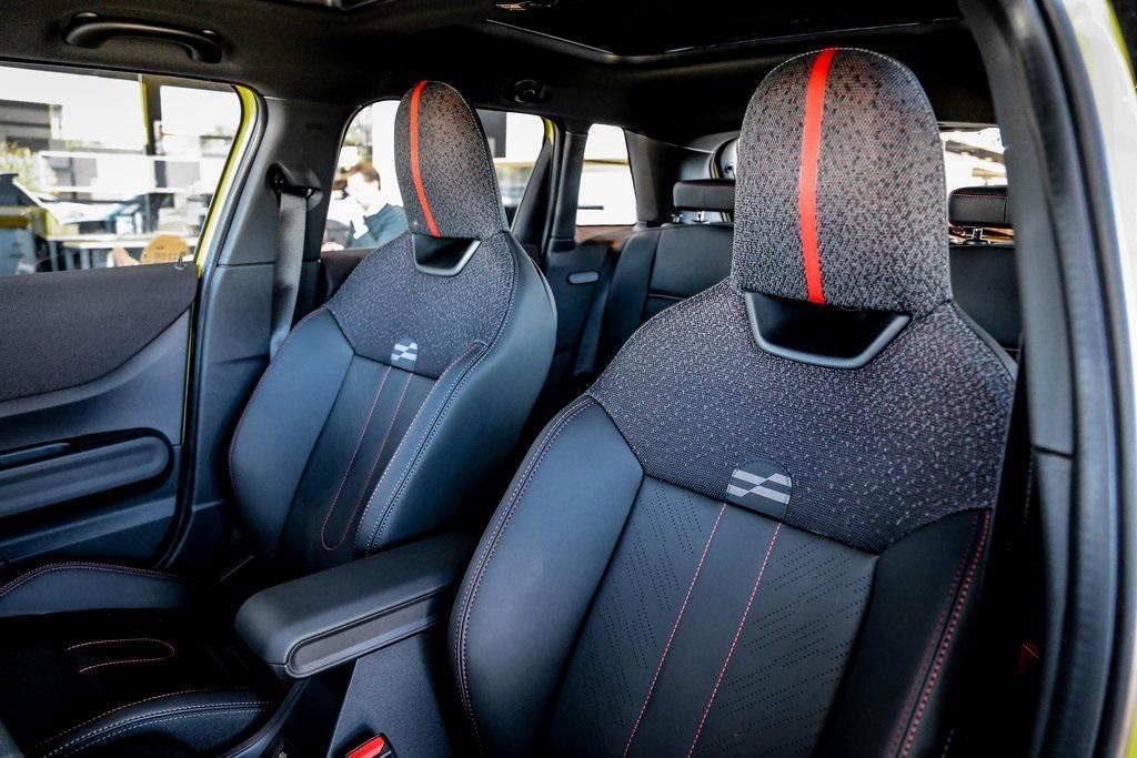 new 2025 MINI Hardtop car, priced at $41,510