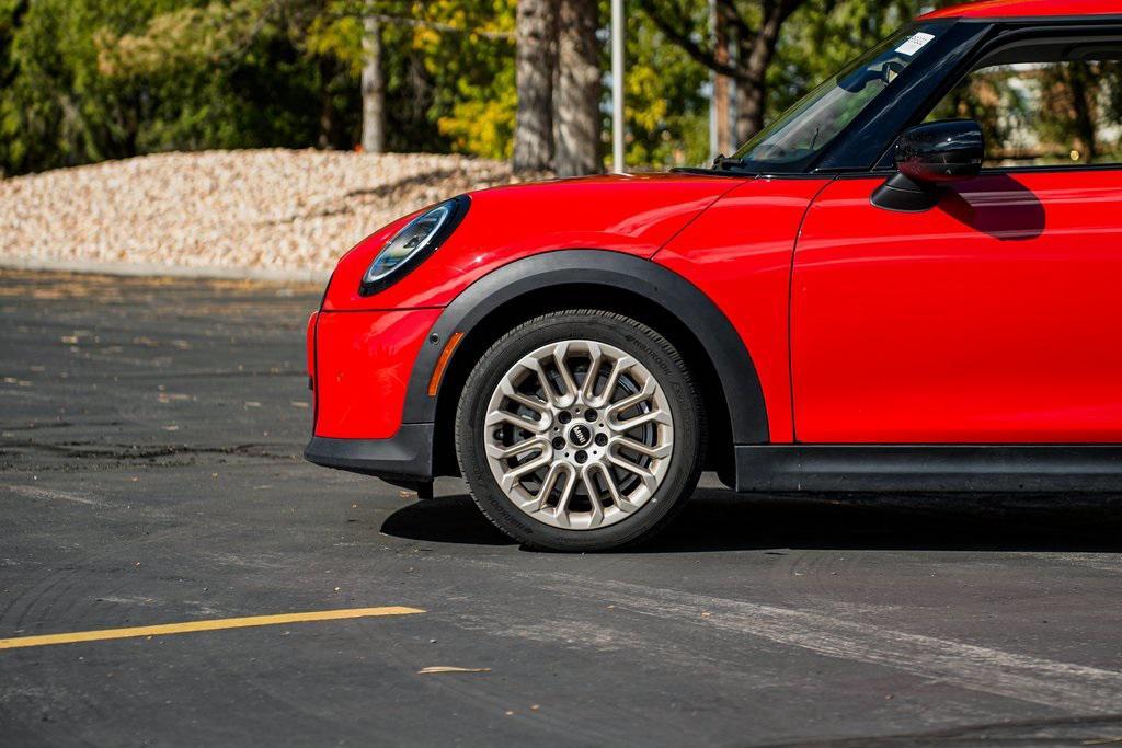 used 2025 MINI Hardtop car, priced at $35,295