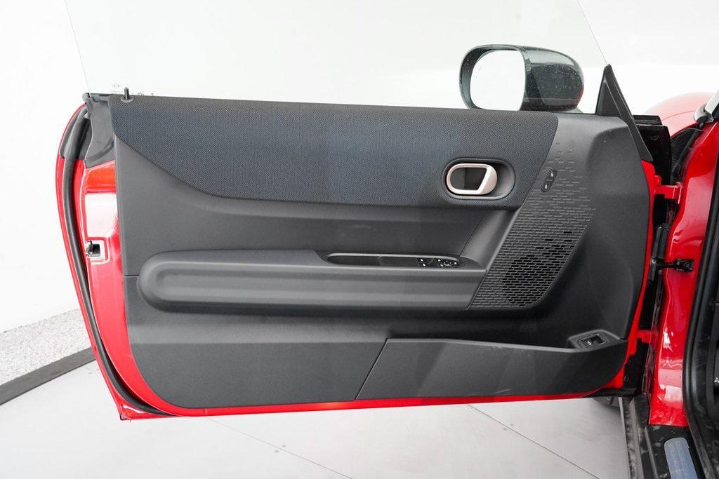 used 2025 MINI Hardtop car, priced at $35,295