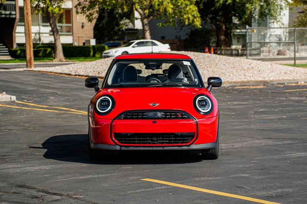 used 2025 MINI Hardtop car, priced at $35,295
