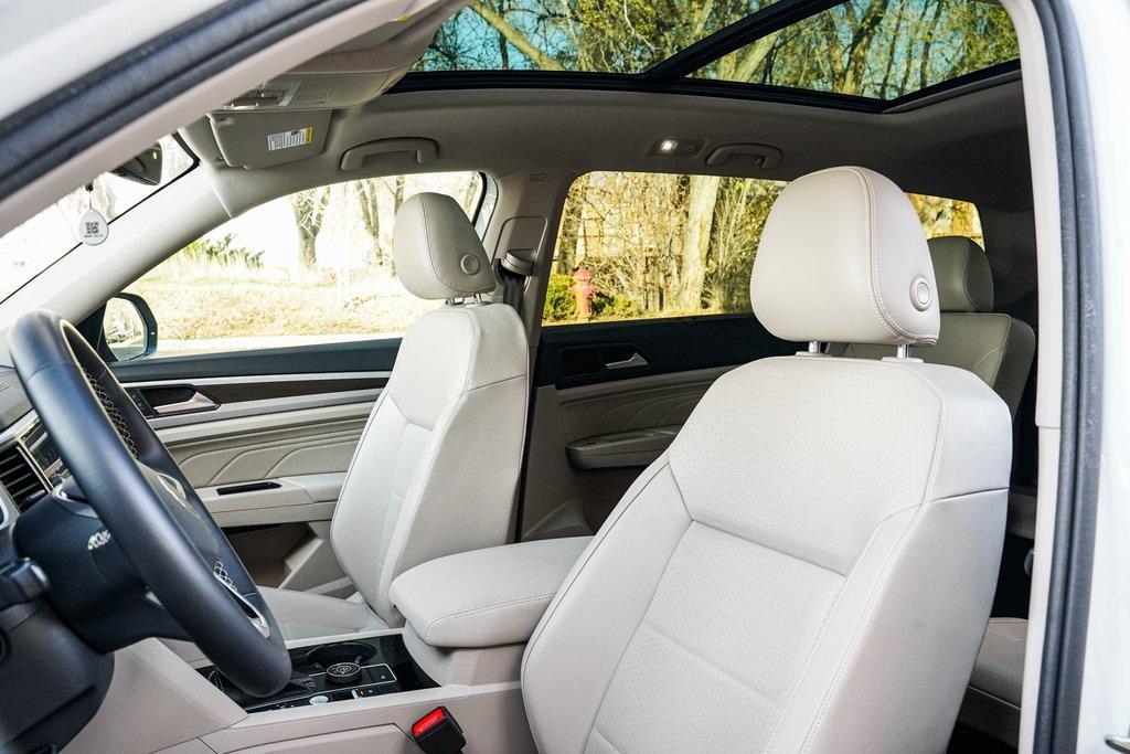 used 2022 Volkswagen Atlas car, priced at $26,995