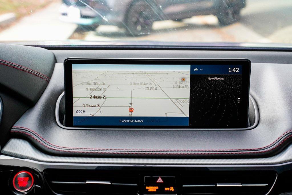 used 2022 Acura MDX car, priced at $36,995