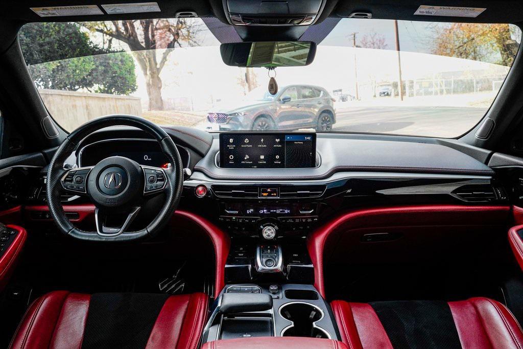 used 2022 Acura MDX car, priced at $36,995