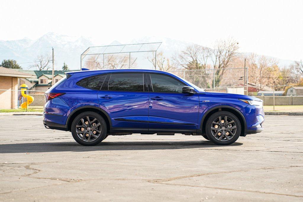 used 2022 Acura MDX car, priced at $36,995