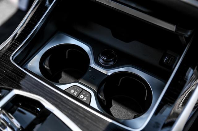 new 2026 BMW X7 car, priced at $98,275