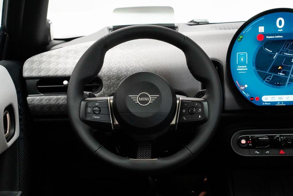 used 2025 MINI Hardtop car, priced at $33,645