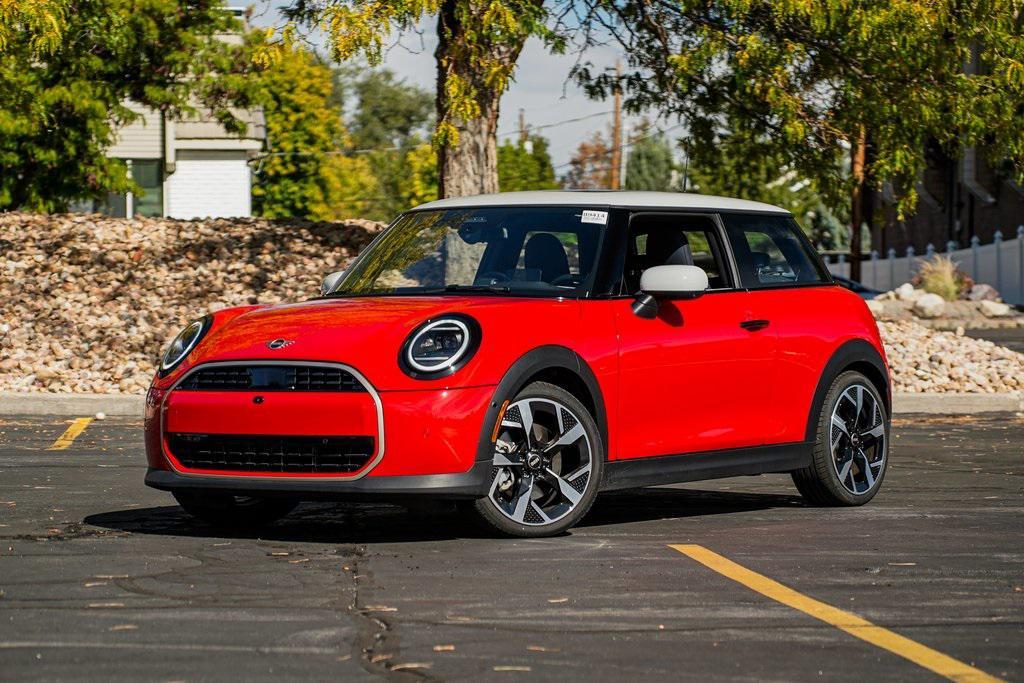 used 2025 MINI Hardtop car, priced at $33,645