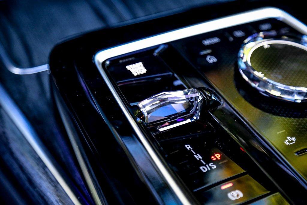 new 2025 BMW 760 car, priced at $140,325