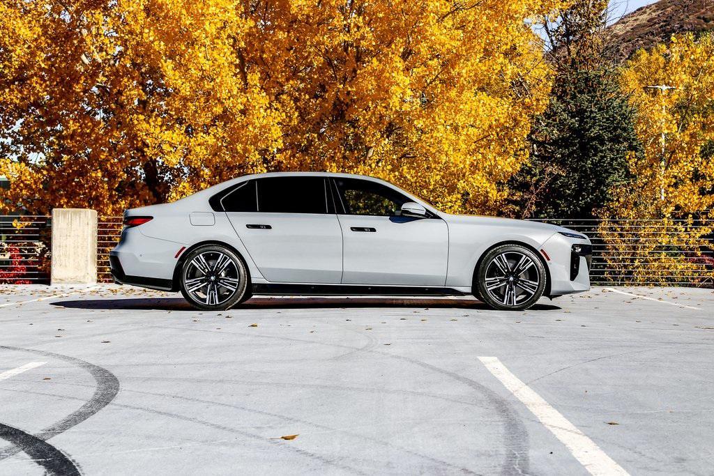 new 2025 BMW 760 car, priced at $140,325