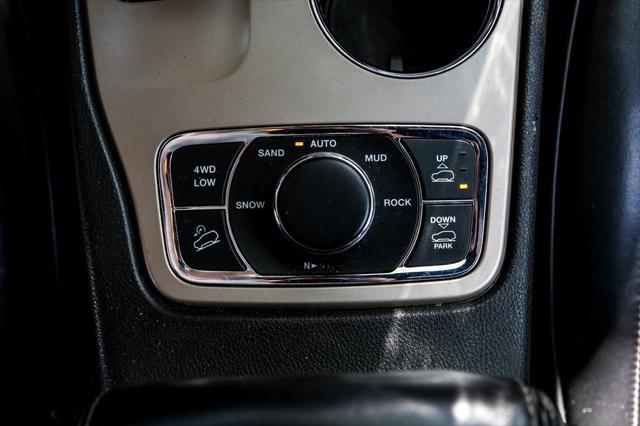 used 2014 Jeep Grand Cherokee car, priced at $12,495
