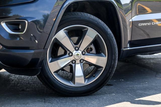 used 2014 Jeep Grand Cherokee car, priced at $12,495