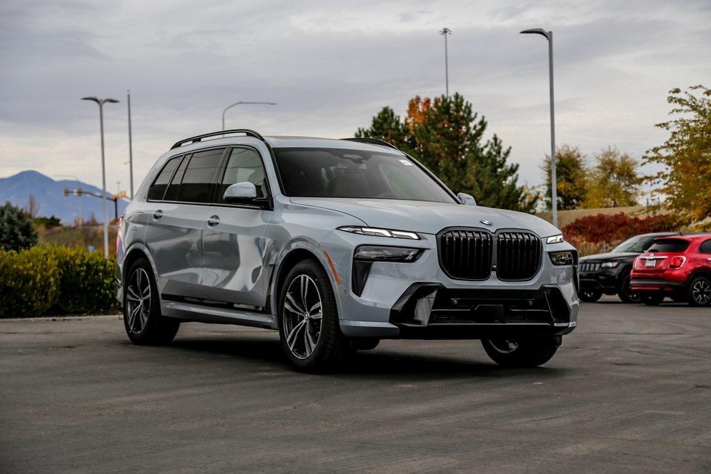 new 2026 BMW X7 car, priced at $107,965