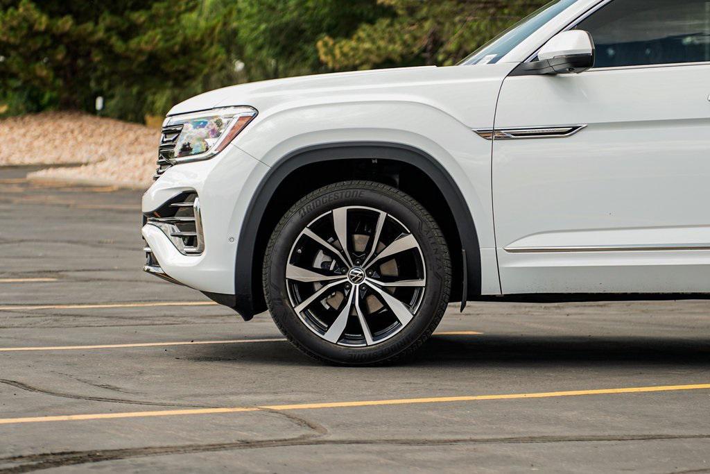 used 2025 Volkswagen Atlas Cross Sport car, priced at $45,995