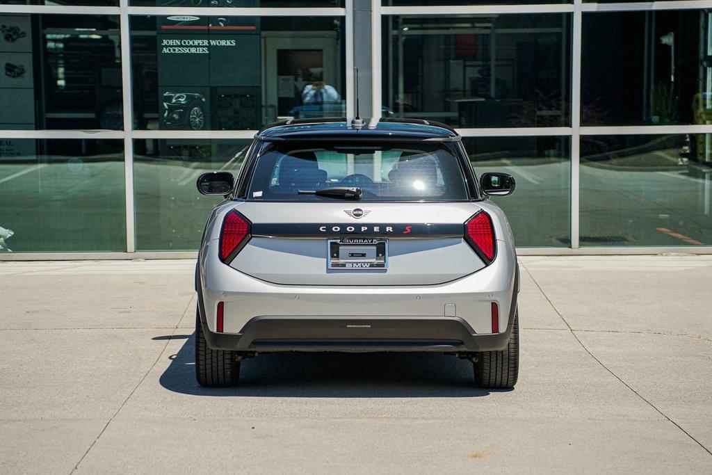 used 2025 MINI Hardtop car, priced at $32,595