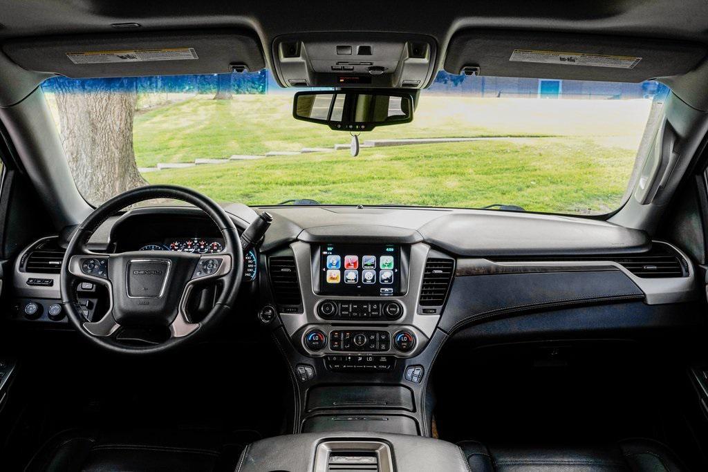 used 2018 GMC Yukon car, priced at $31,995