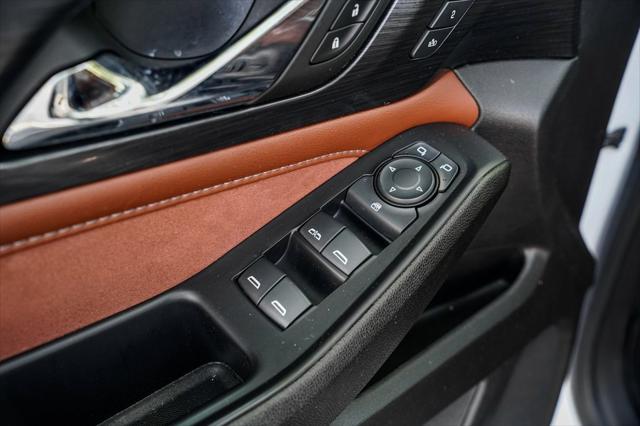 used 2021 Chevrolet Traverse car, priced at $30,995