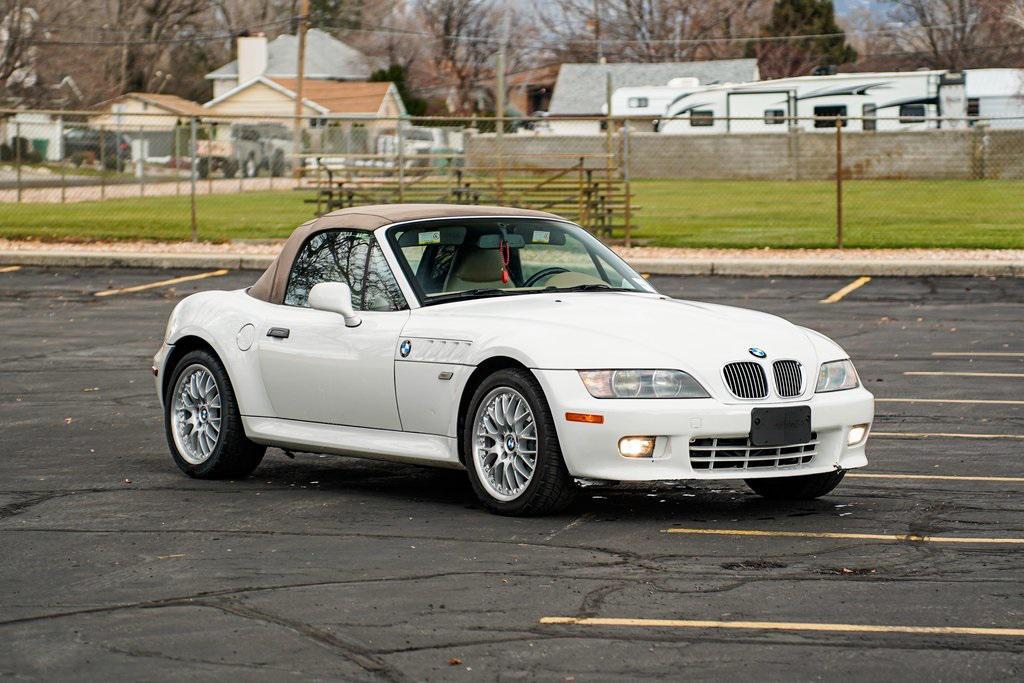 used 2001 BMW Z3 car, priced at $9,750