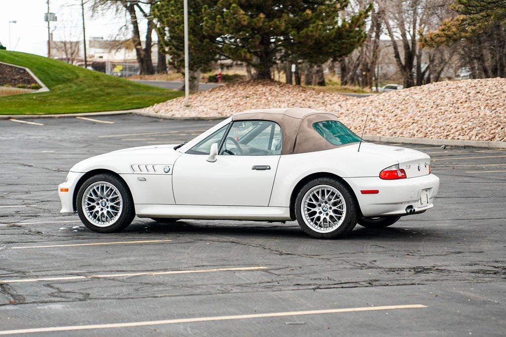 used 2001 BMW Z3 car, priced at $9,750