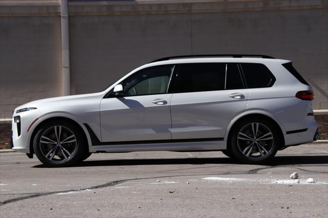 new 2025 BMW X7 car, priced at $97,350