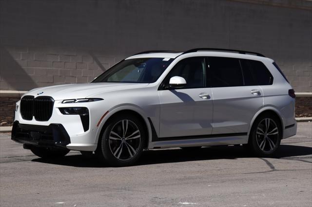 new 2025 BMW X7 car, priced at $97,350