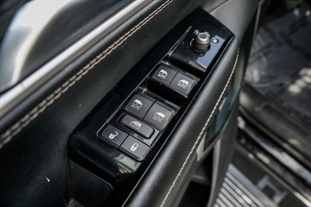 used 2022 Jeep Wagoneer car, priced at $28,995