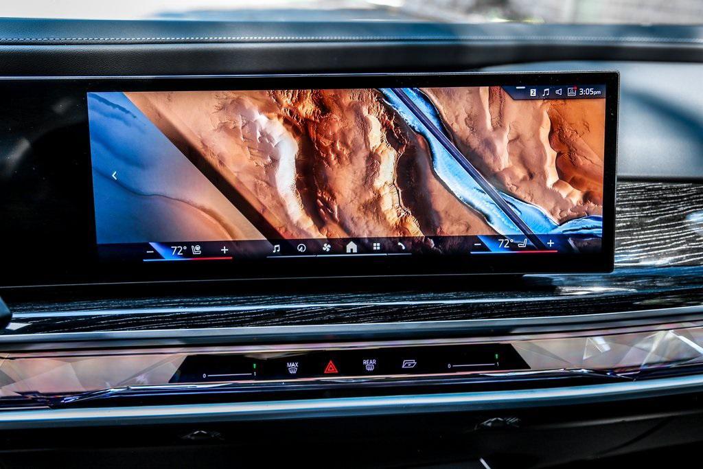 used 2024 BMW i7 car, priced at $87,995