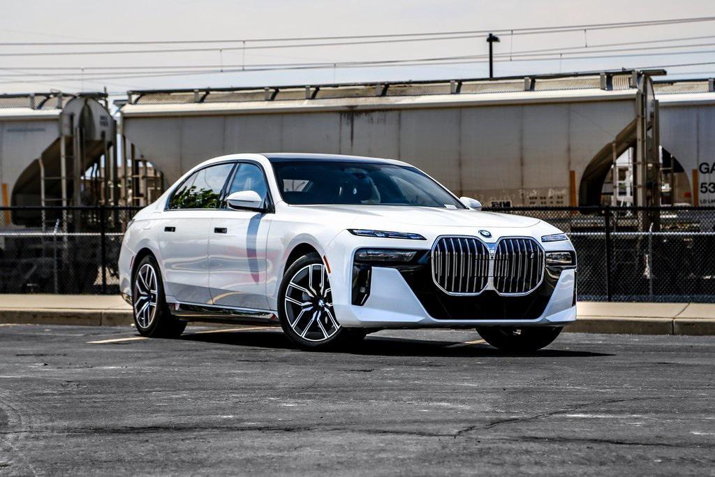 used 2024 BMW i7 car, priced at $87,995