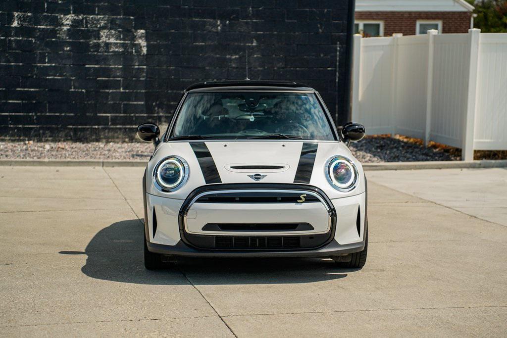 used 2023 MINI Hardtop car, priced at $24,995