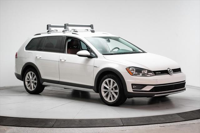 used 2017 Volkswagen Golf Alltrack car, priced at $11,995