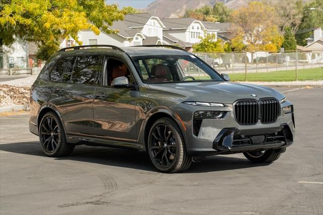 new 2025 BMW X7 car, priced at $109,315