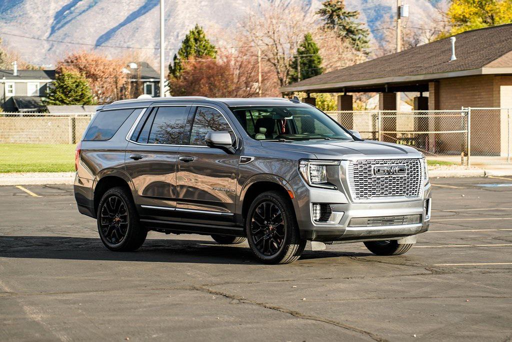 used 2022 GMC Yukon car, priced at $51,995