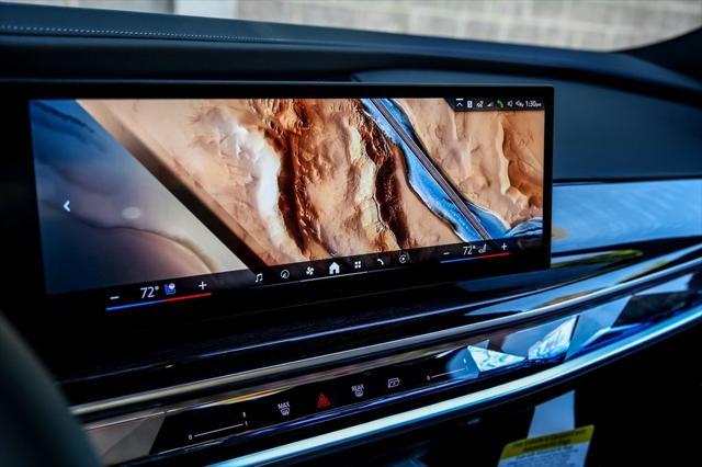 new 2025 BMW 760 car, priced at $151,280