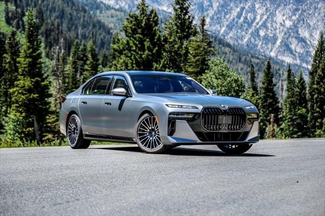 new 2025 BMW 760 car, priced at $151,280