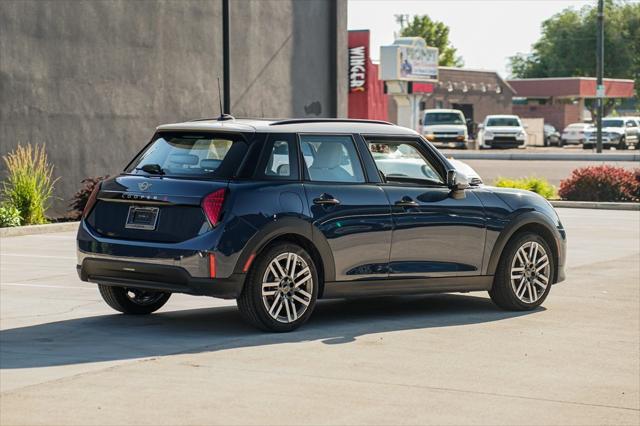 used 2025 MINI Hardtop car, priced at $35,080