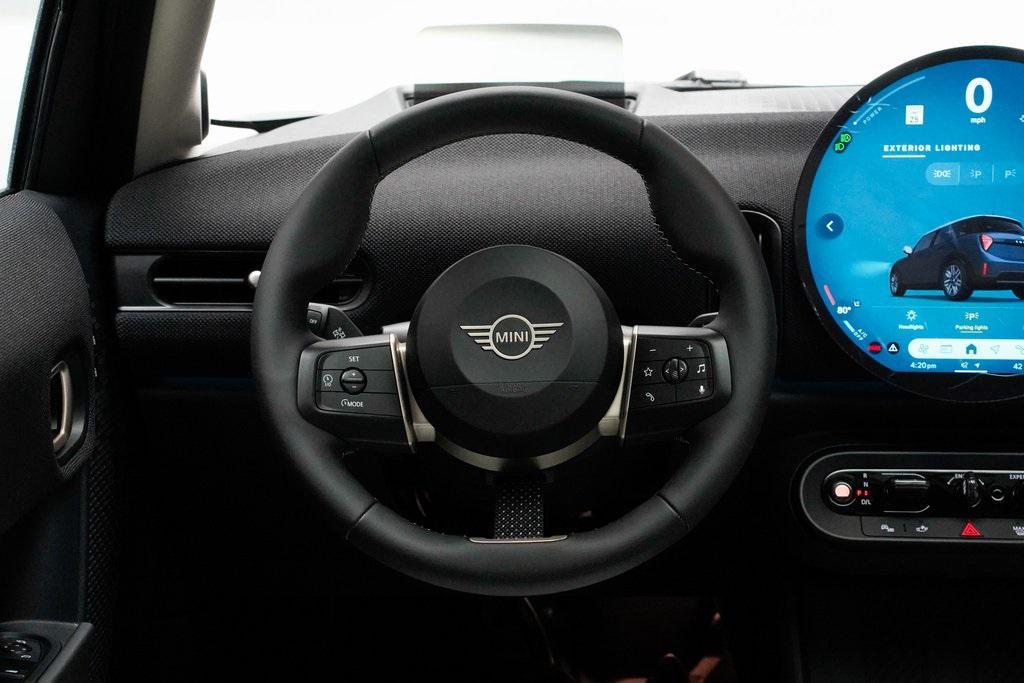 used 2025 MINI Hardtop car, priced at $35,080