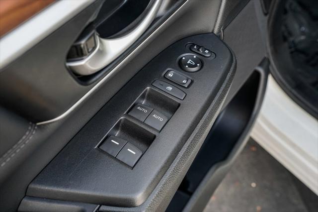 used 2022 Honda CR-V car, priced at $28,995