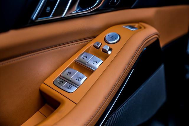 new 2025 BMW X7 car, priced at $97,825